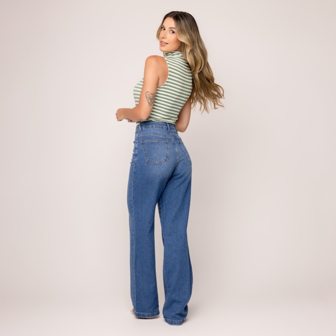 Blusa Canelada Gola Alta Alana