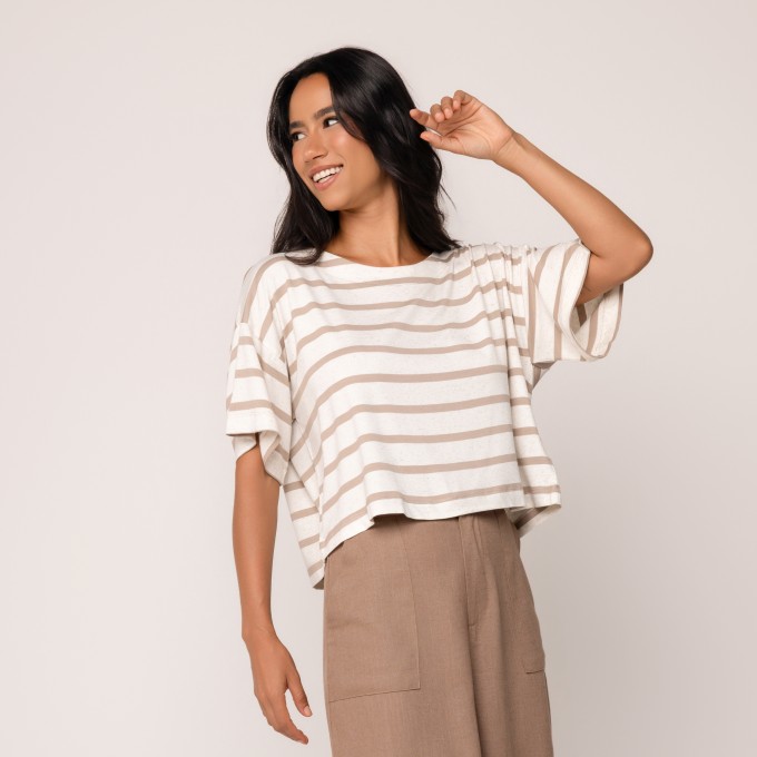 Blusa Malha Viscolinho Listrada Em Bege Nayá